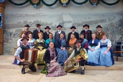 8_Donaugau_Volkstanzgruppe
