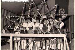 Sterntanz-bei-der-Sportplatzeinweihung-ca.-1968-Copy