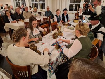 Gemeinsames Musikantentreffen mit Oberbayerische, Niederbayerische und Oberpfälzer Musikanten