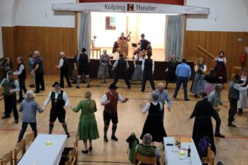 Jetzt wird tanzt – Volkstänze im Polkaschritt!
