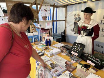 Trachtenmarkt in Greding