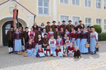 Gründungsfest des Heimat- und Trachtenvereins „D’Schloßbergler“ Reichertshofen, mit dem Donaugau-Trachtenfest am 28. Juli 2024